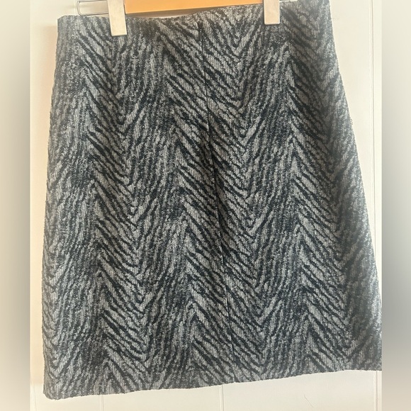 Point Zero, size 2, WOOL skirt, mini, A line, animal print - Picture 4 of 8
